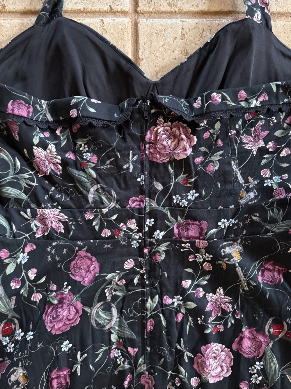 Hot Topic Retro Halter Sundress XXL Black Flowers Insects Whimsigoth Rockabilly - Picture 9 of 10